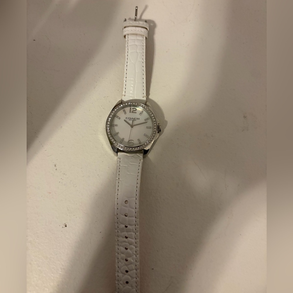 COACH White Crystal-Accent Leather Strap Watch